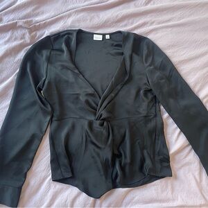 Aritzia Babaton Media Top | Black Satin | Large | NWT